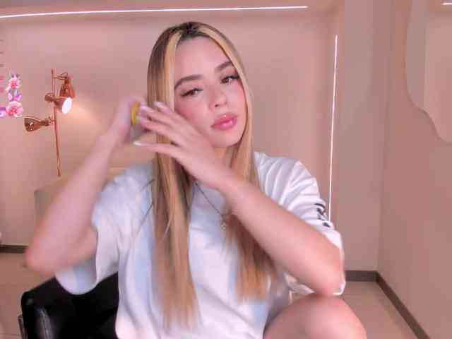 JuanitaClay