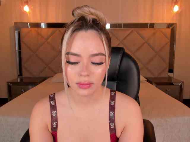 JuanitaClay