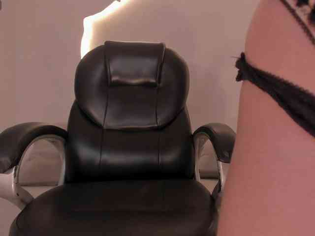 JuanitaClay webcam