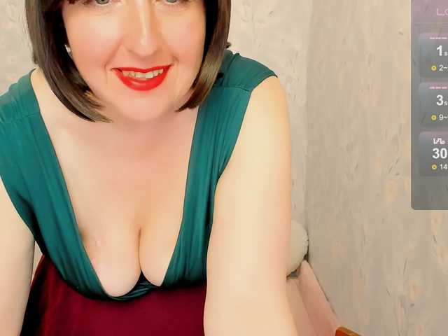 le modèle RainbowLady est en webcam porno dans un show sur le site bongacams, il possède les tags suivants: White/Caucasian,Brunette,Hairy