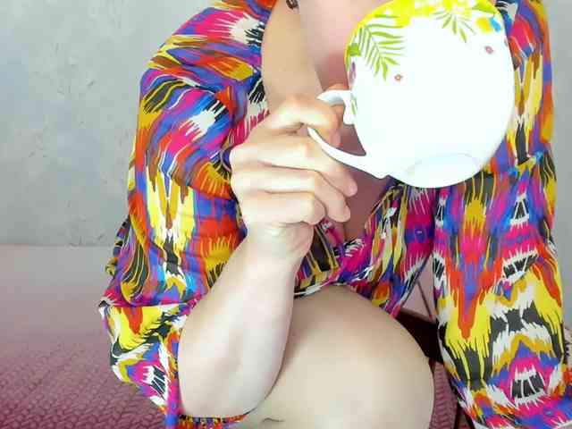 RainbowLady webcam