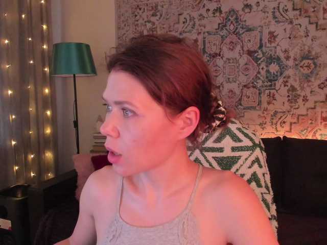 MyLittlegi live cam on BongaCams