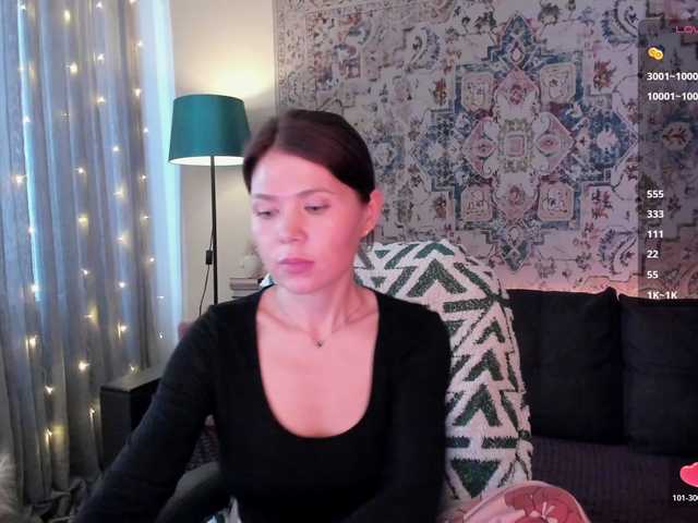 MyLittlegi live cam on BongaCams