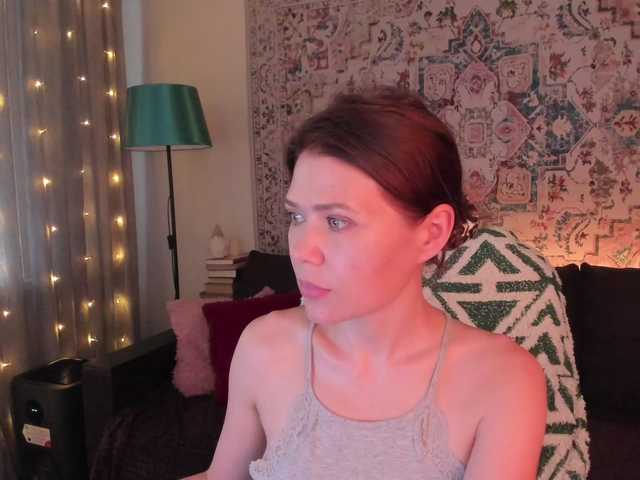 MyLittlegi live cam on BongaCams