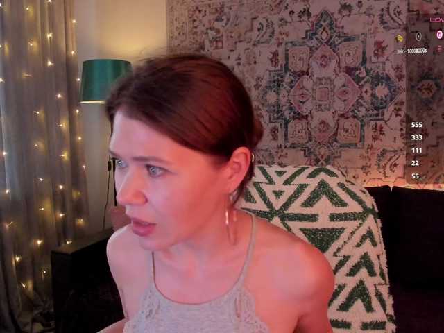 MyLittlegi live cam on BongaCams