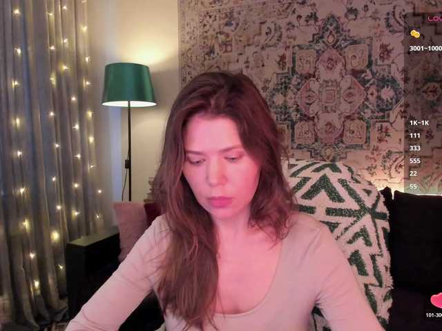 MyLittlegi live cam on BongaCams