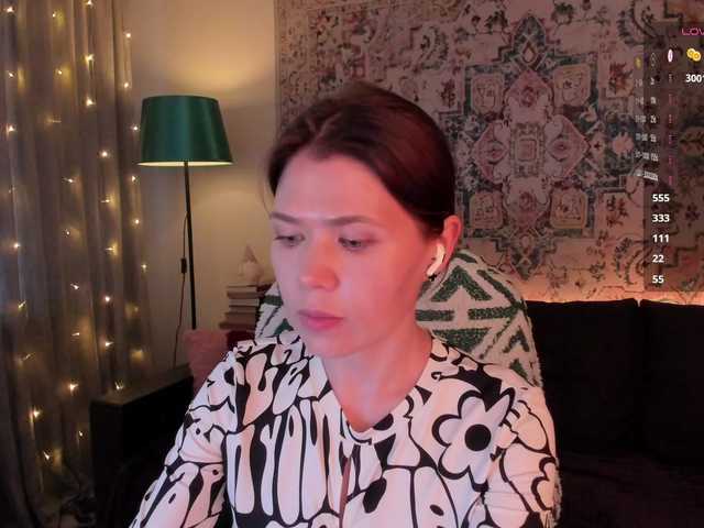 MyLittlegi live cam on BongaCams
