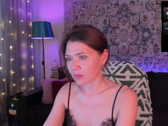 MyLittlegi live cam on BongaCams