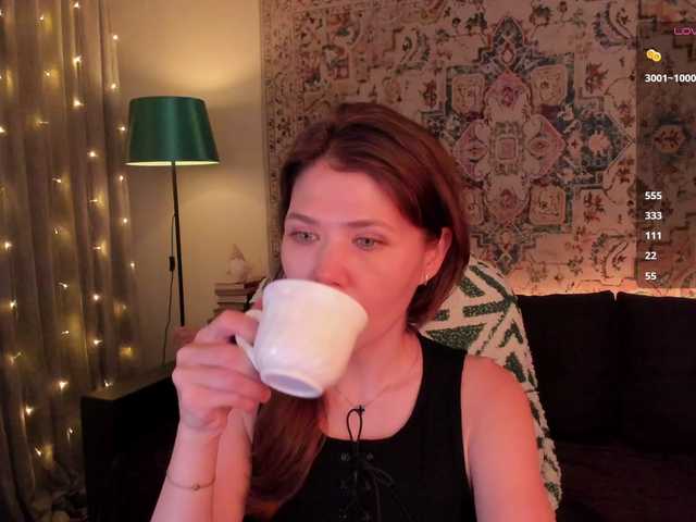 MyLittlegi live cam on BongaCams