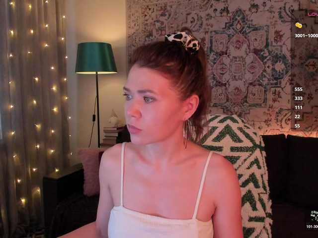 MyLittlegi live webcam show