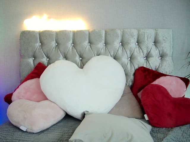 GoldenLilly live cam on BongaCams