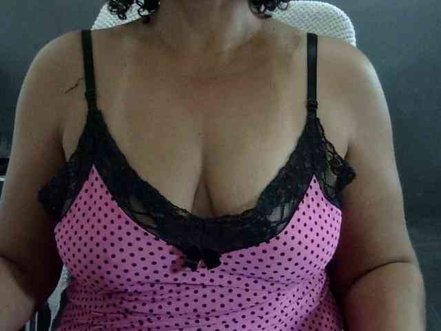 volupmilf webcam