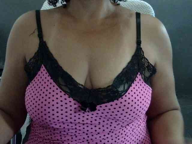 volupmilf webcam