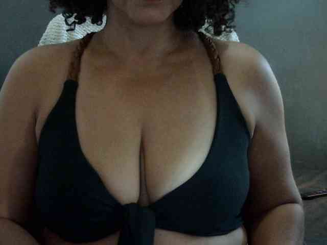 volupmilf webcam