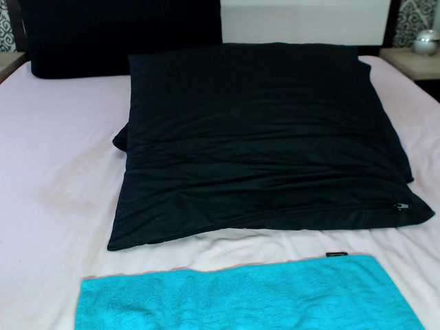MissMila live cam on BongaCams
