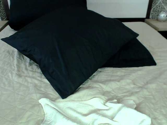 MissMila live cam on BongaCams