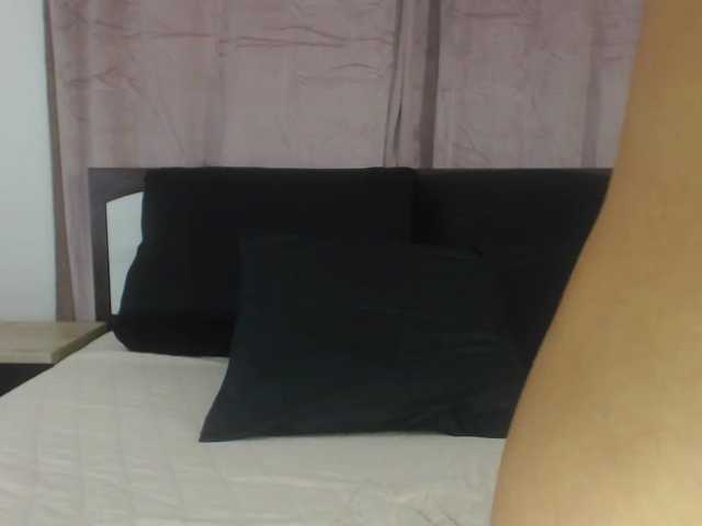 MissMila live cam on BongaCams