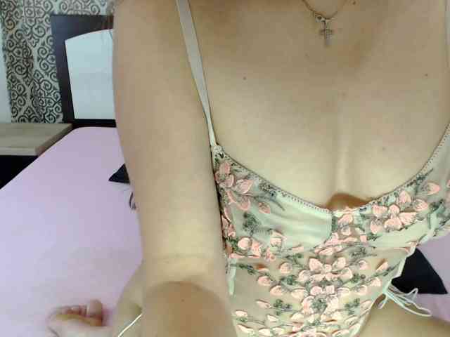 TastyMelanie webcam