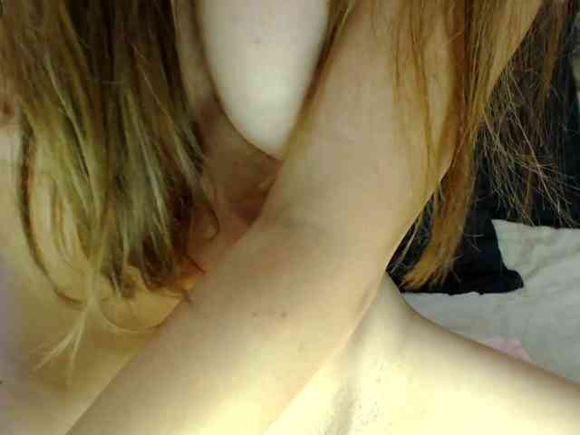 TastyMelanie webcam