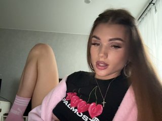 SweetyMia Porn Show