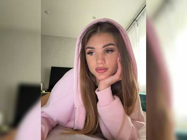 SweetyMia live cam