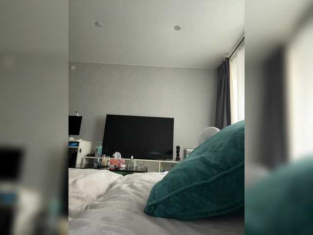 SweetyMia live cam on BongaCams