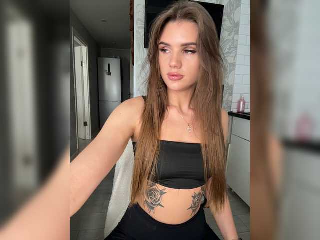  SweetyMia chat room