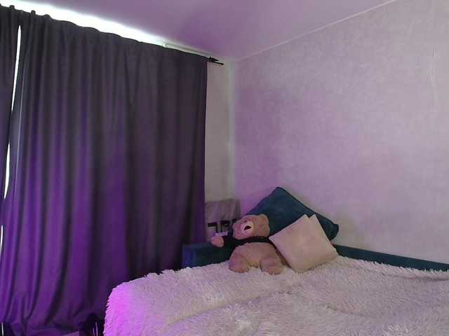 SweetyMia's BongaCams show and profile