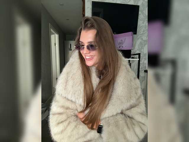  SweetyMia chat room
