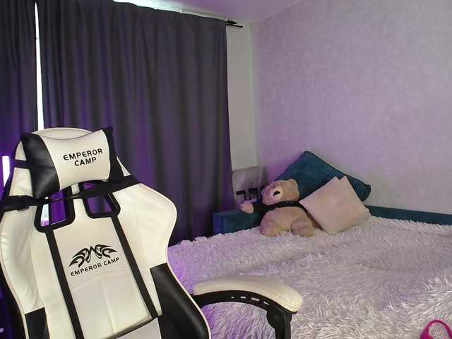 видео SweetyMia