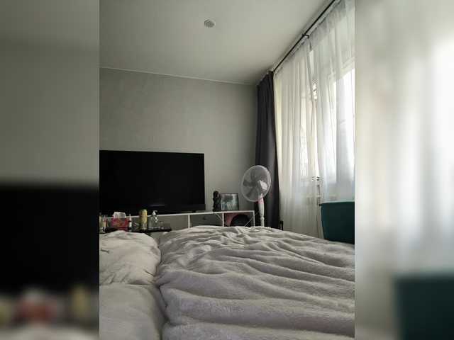 Sex chat gratuit in direct cu SweetyMia pe BongaCams