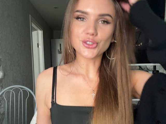 видео SweetyMia