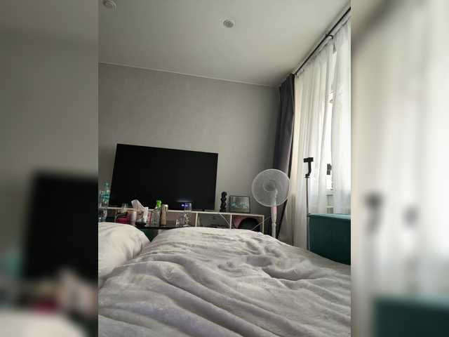 SweetyMia live cam on BongaCams