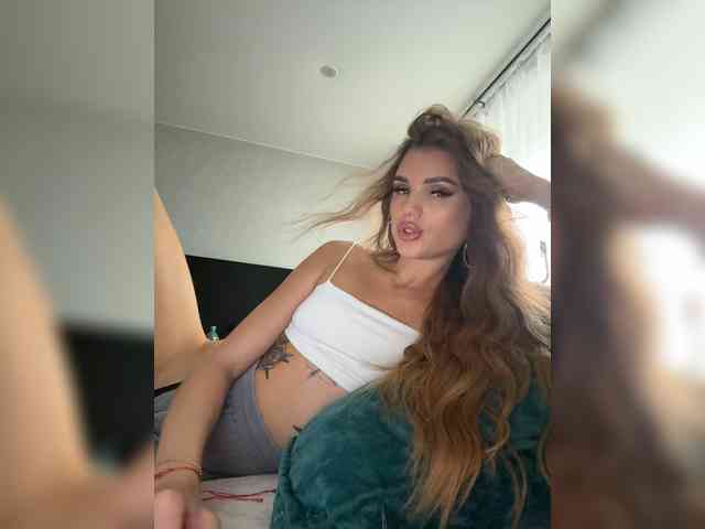 SweetyMia Sex Cam Show