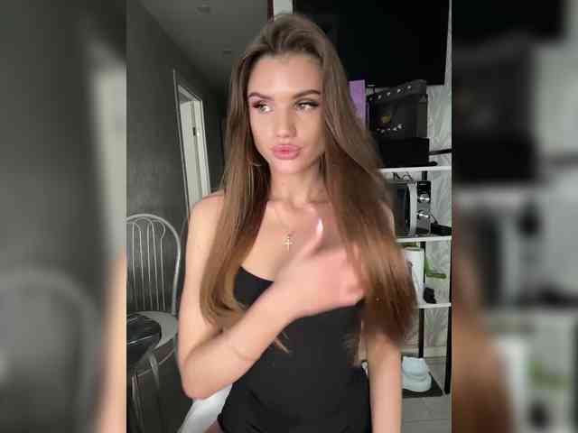SweetyMia webcam