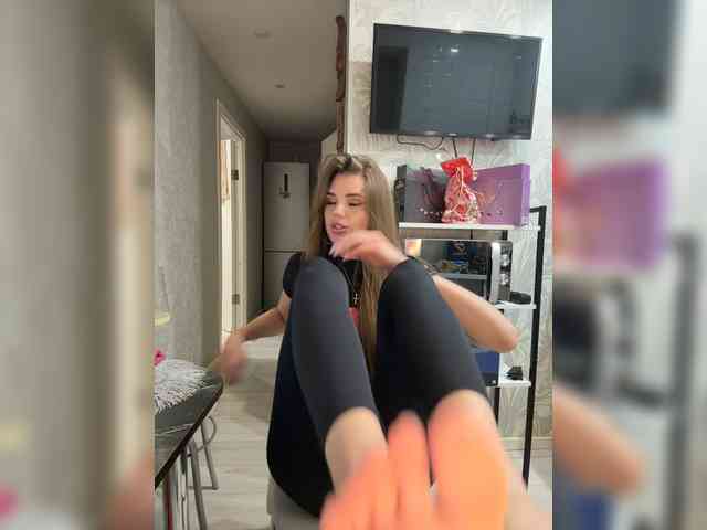 SweetyMia webcam