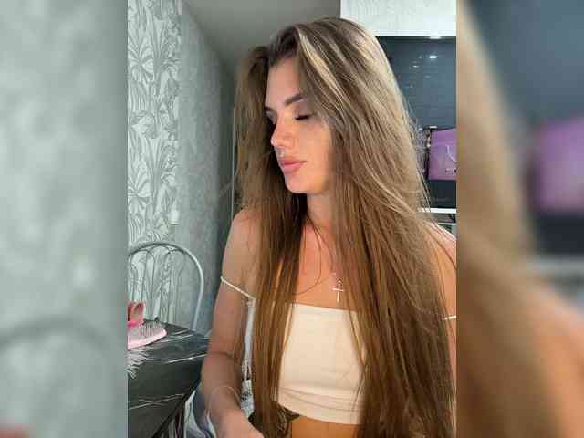 SweetyMia webcam