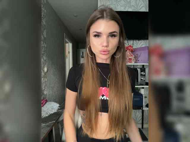 SweetyMia webcam