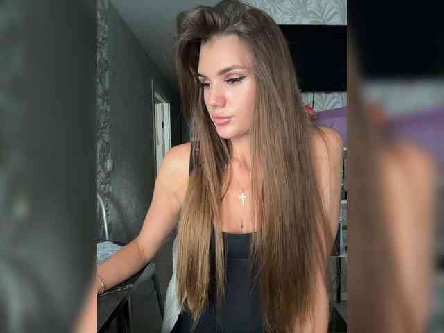 SweetyMia webcam