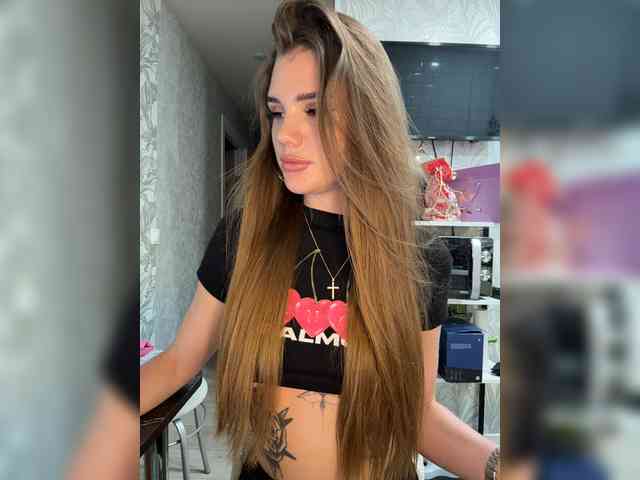 SweetyMia webcam