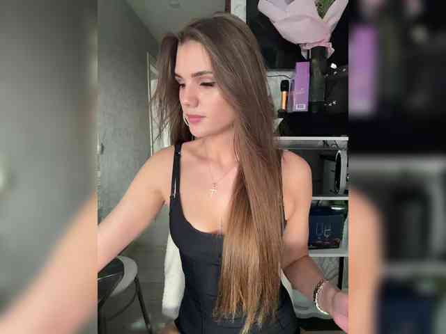 SweetyMia Live Webcam on BongaCams