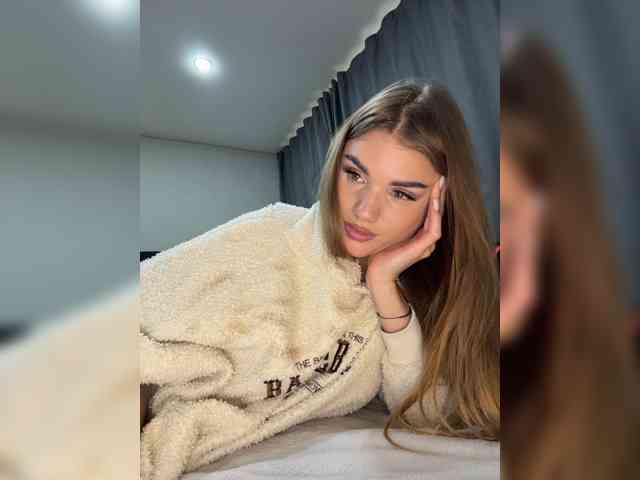 Модель: SweetyMia