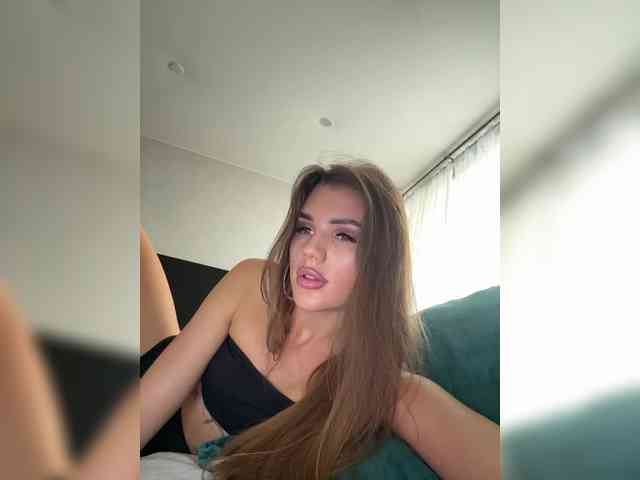SweetyMia Sex Cam Show