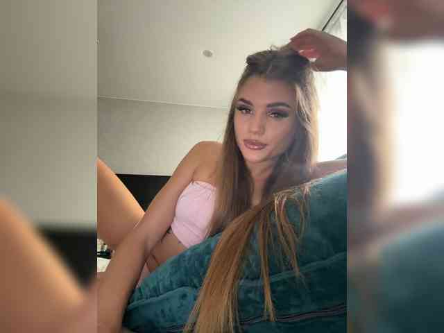 SweetyMia Sex Cam Show
