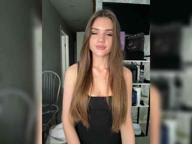 SweetyMia webcam