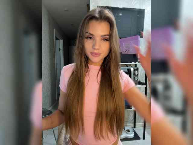 SweetyMia webcam