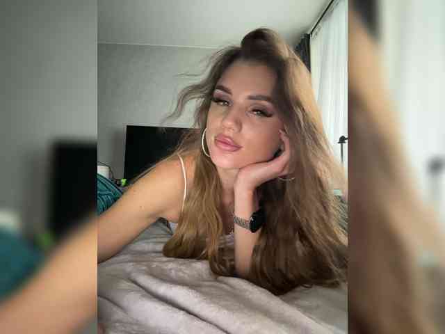 SweetyMia Sex Cam Show