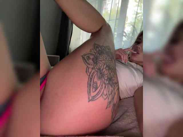 SweetyMia webcam