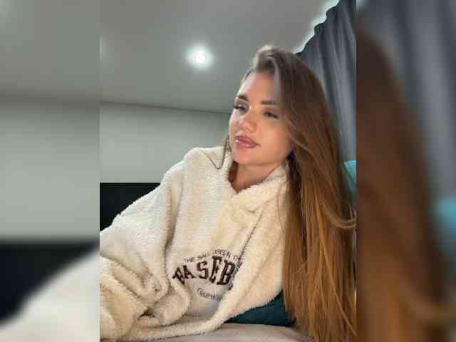 SweetyMia webcam