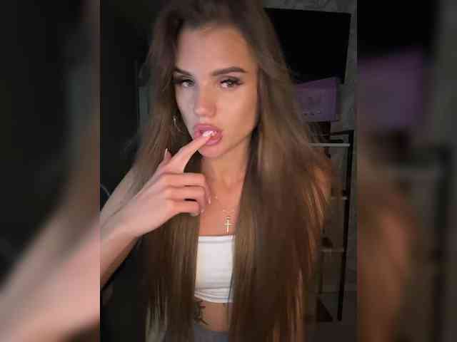 SweetyMia webcam